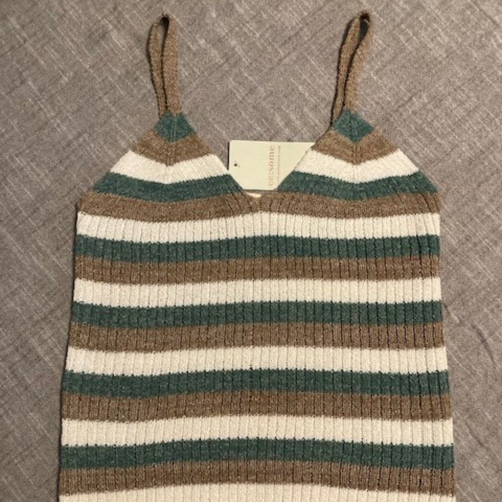 ee:some Fitted Sweater Tank Top, Size Large